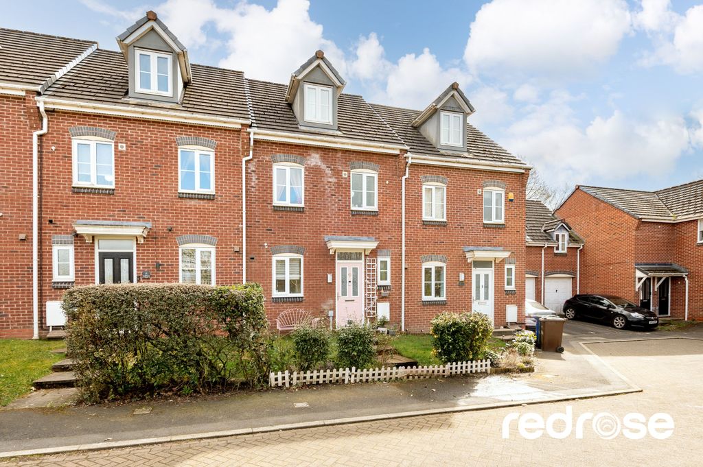 Property photo 1 of 22 Web_9 Walletts Wood Court-01