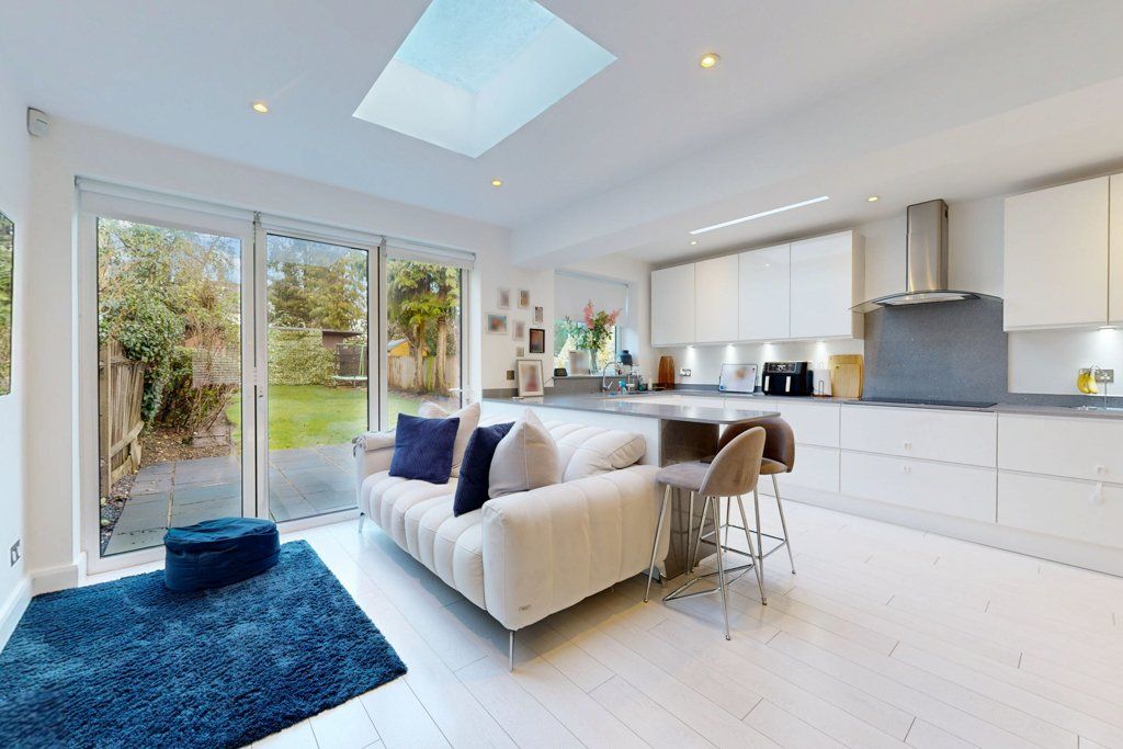 Property photo 3 of 18 Picture No. 16