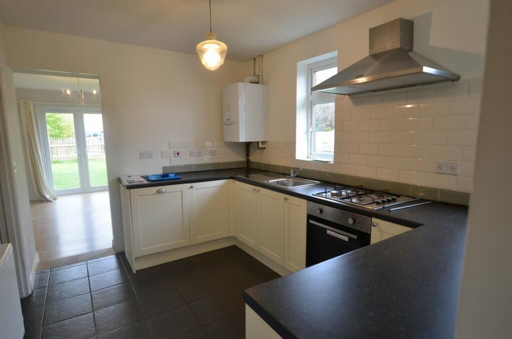 Property photo 2 of 16 11 Main Kitchen.Jpeg