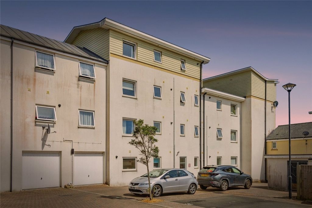 Property photo 3 of 20 Picture No. 21