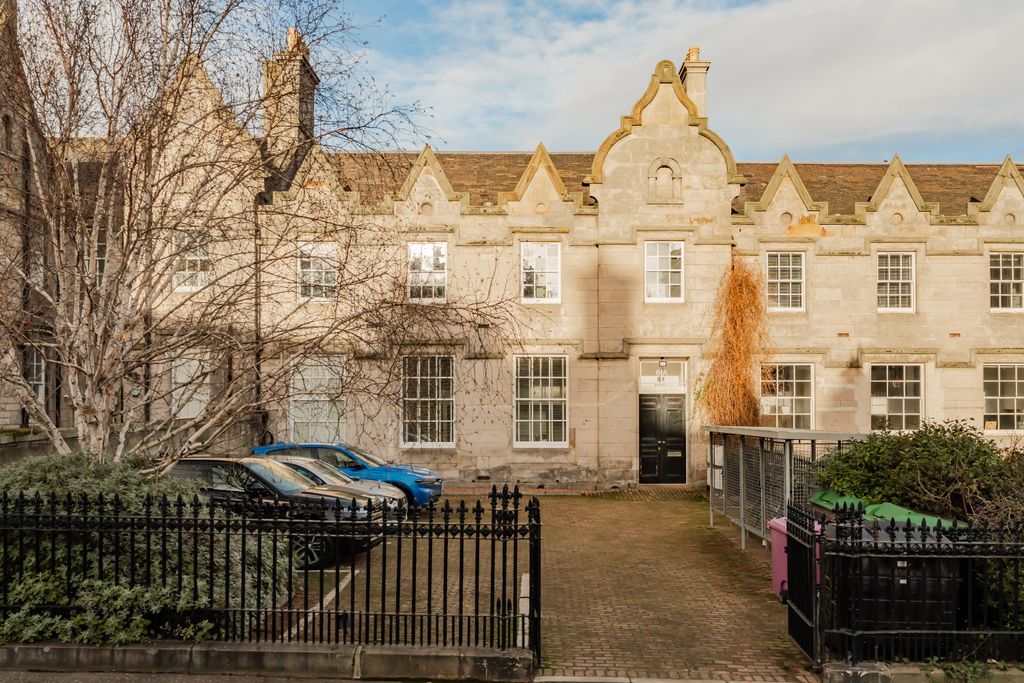 Property photo 1 of 15 Primary Property Image