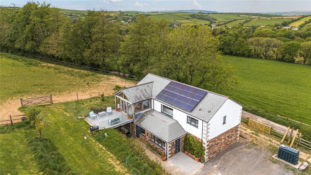Property photo 3 of 16 Aerial