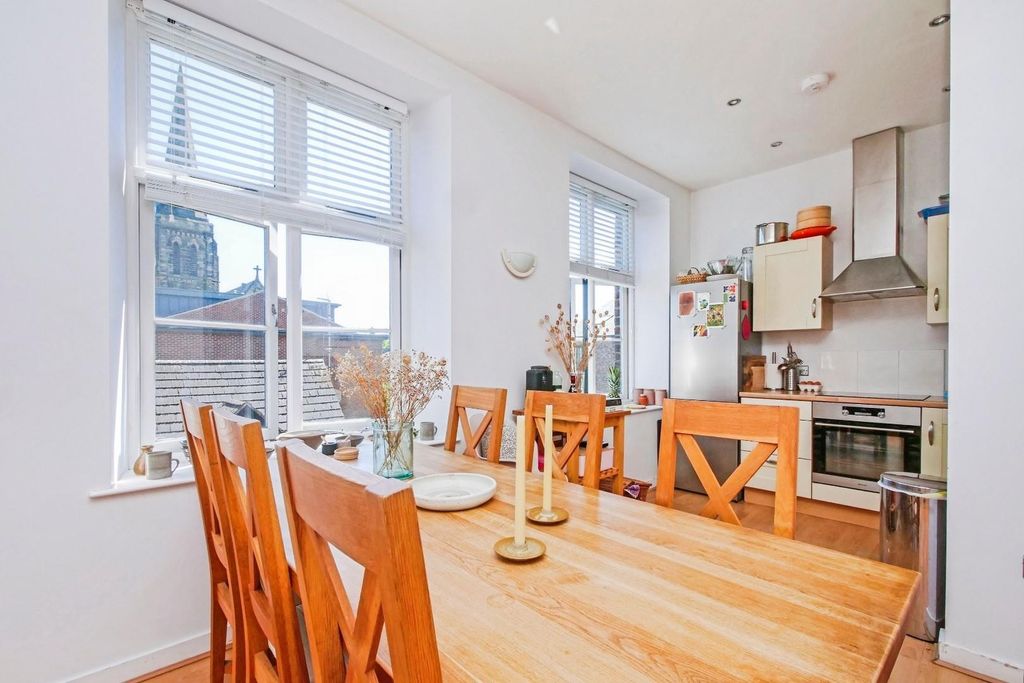 Property photo 2 of 13 Dining Area