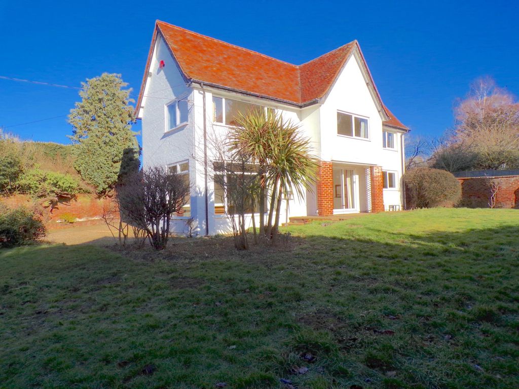 Property photo 2 of 13