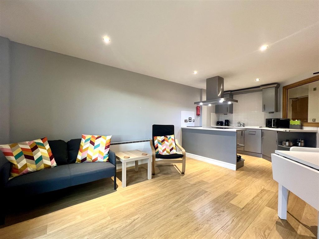 Property photo 1 of 8 Img_6442.Jpeg