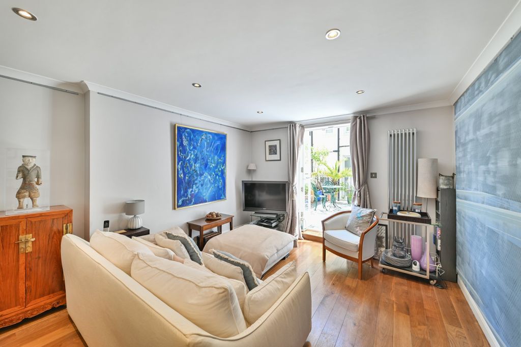 Property photo 2 of 10 Reception Room