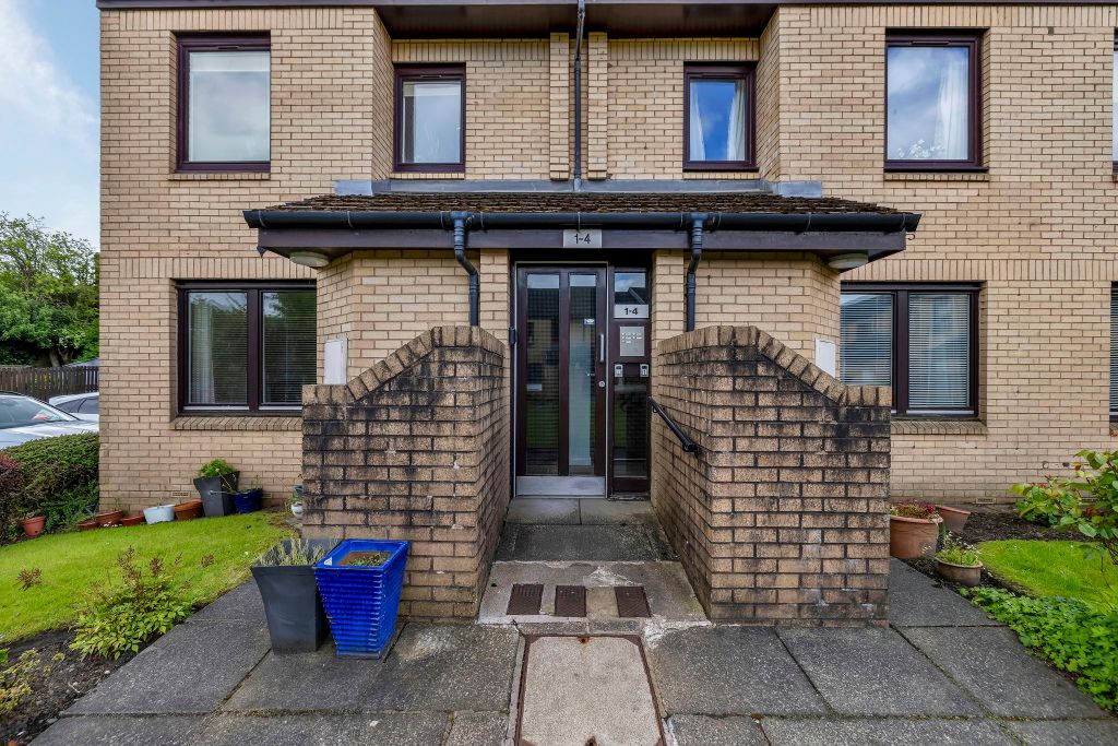 Property photo 2 of 29