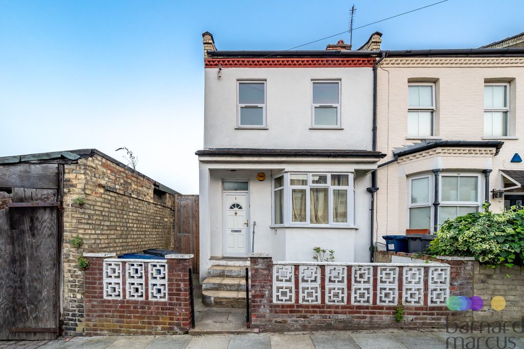 Property photo 1 of 19