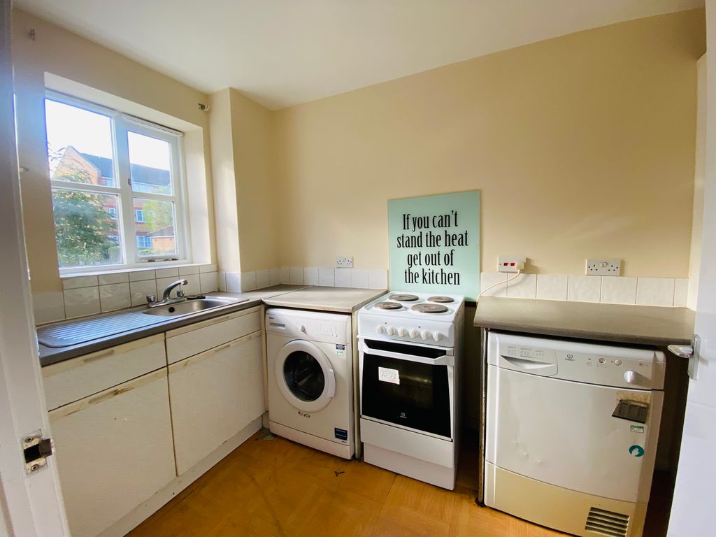 Property photo 3 of 5