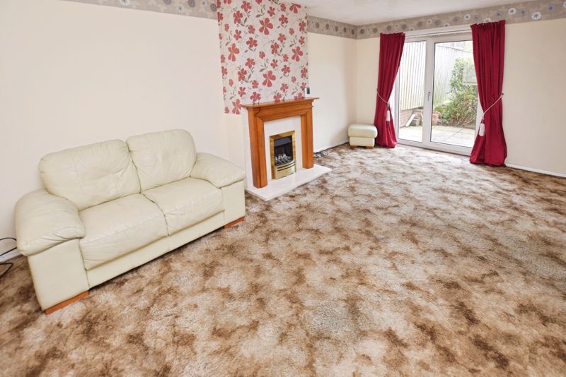 Property photo 2 of 11 Photo 3