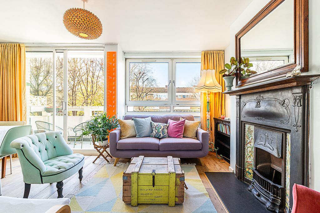 Property photo 1 of 37