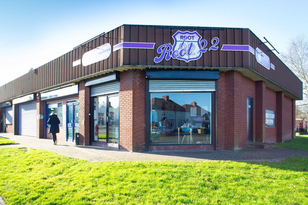 Property photo 1 of 3