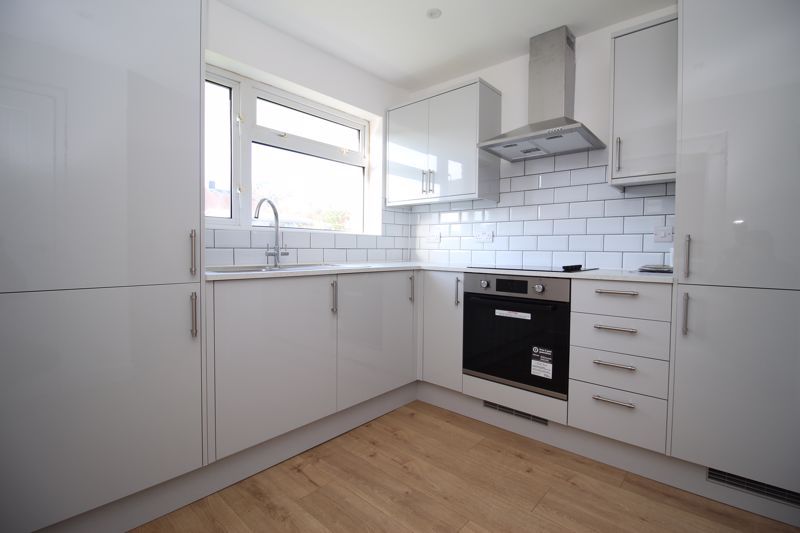 Property photo 2 of 16 Kitchen