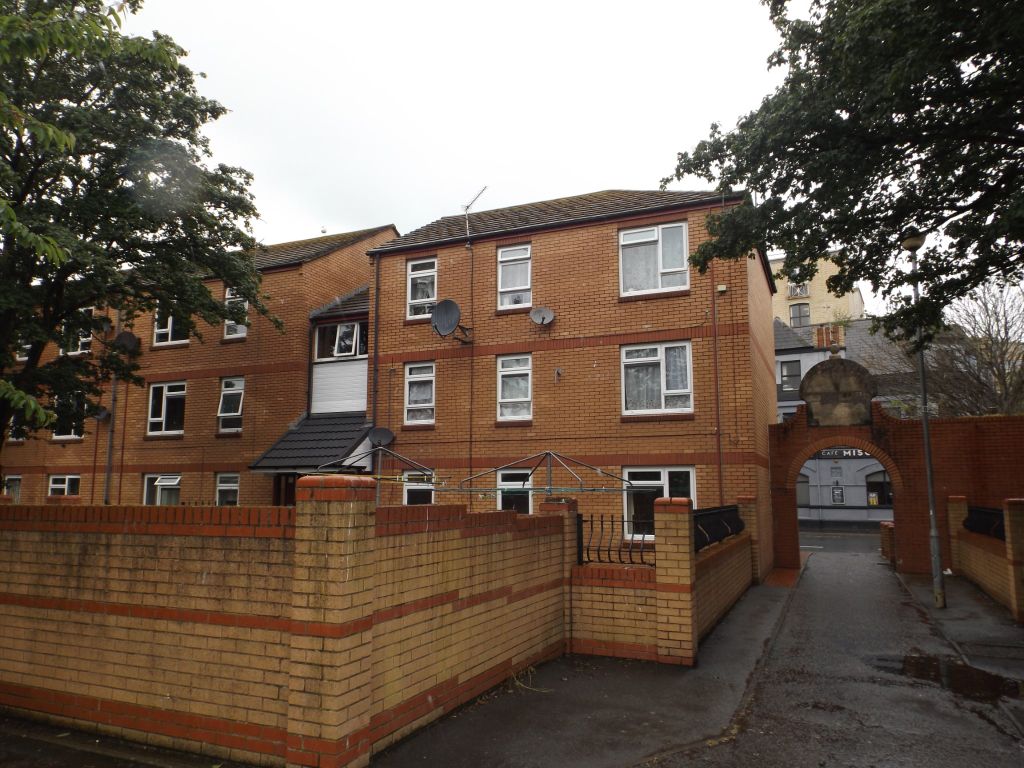 Property photo 1 of 11