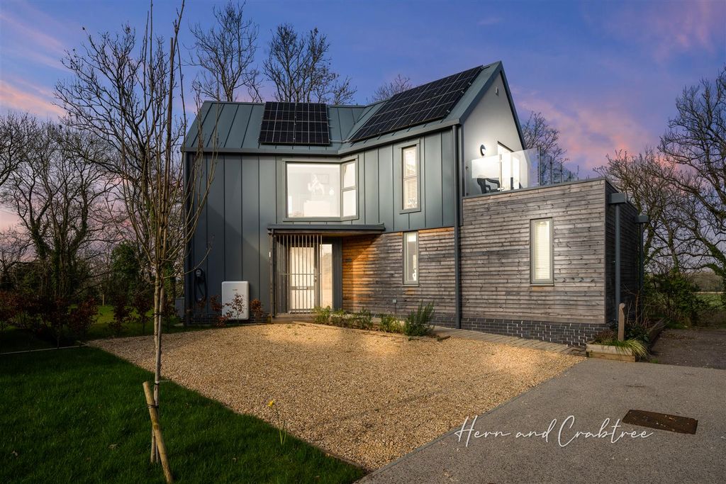 Additional image 19 of 4 bed detached house for saleGreat House Farm, Michaelston Road, St. Fagans, Cardiff CF5