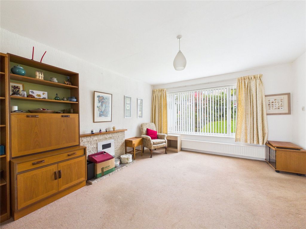 Property photo 3 of 15 Picture No. 04