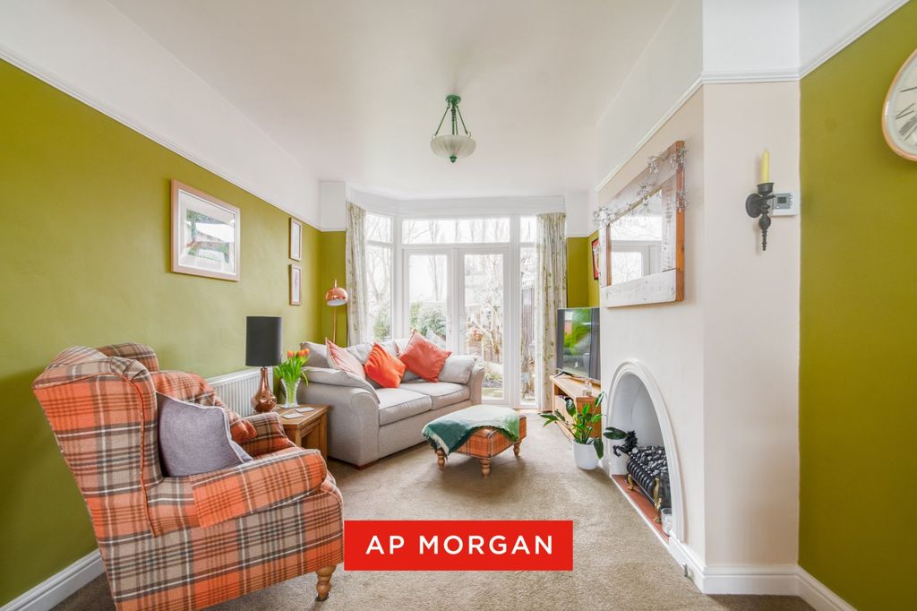 Property photo 2 of 18 Picture No. 09