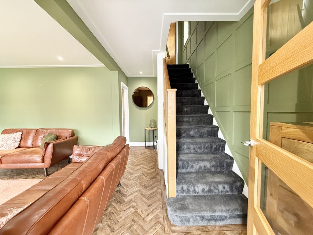 Property photo 3 of 28 Img_4856