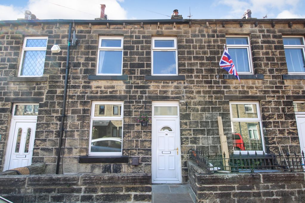 Property photo 1 of 15 External