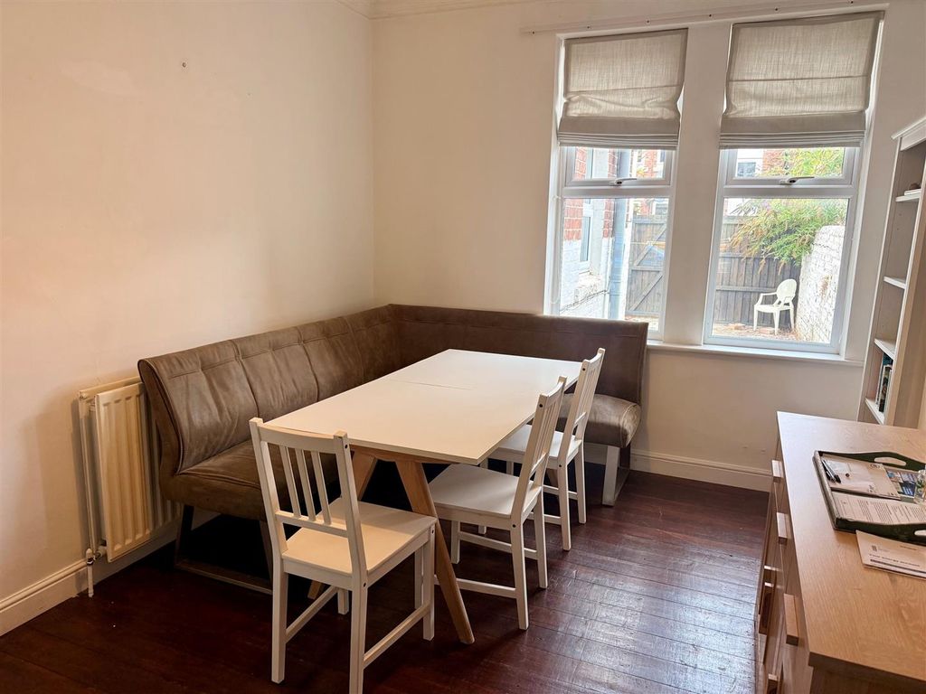 Property photo 2 of 11 Dining Room.Jpg