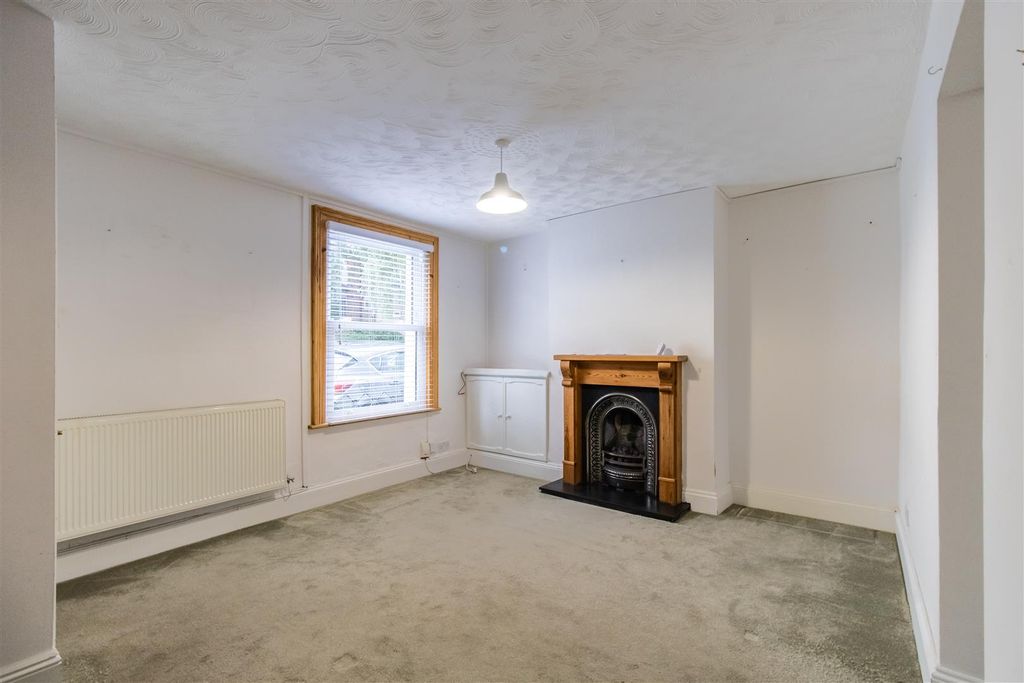 Property photo 3 of 12 Img_4526.Jpg