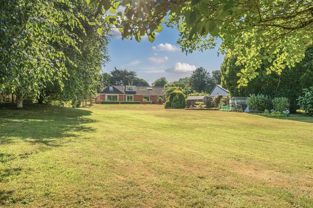 Property photo 1 of 27 1325737-4-68714d9295109.Jpg