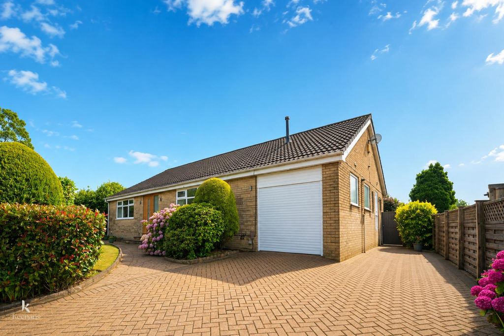 Property photo 1 of 29 1