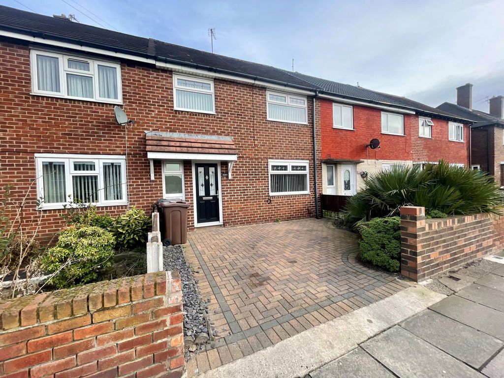 Property photo 1 of 9