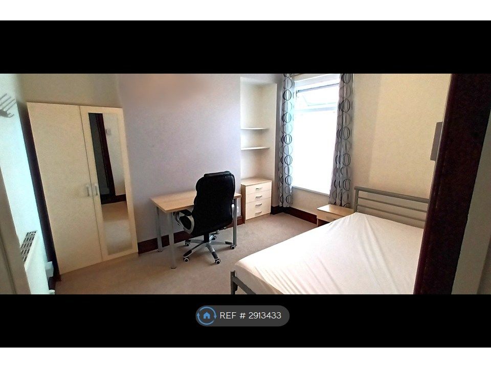 Property photo 1 of 4
