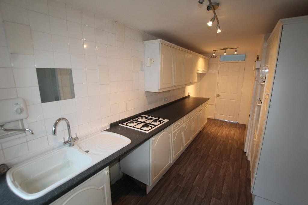 Property photo 3 of 8 Picture No. 04