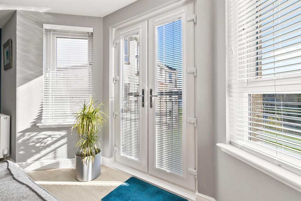 Additional image 9 of 2 bed flat for saleWillowbank Grove Bonhill, Alexandria G83
