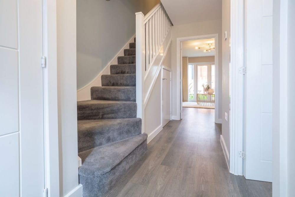 Property photo 3 of 9 Leigh Hall Way