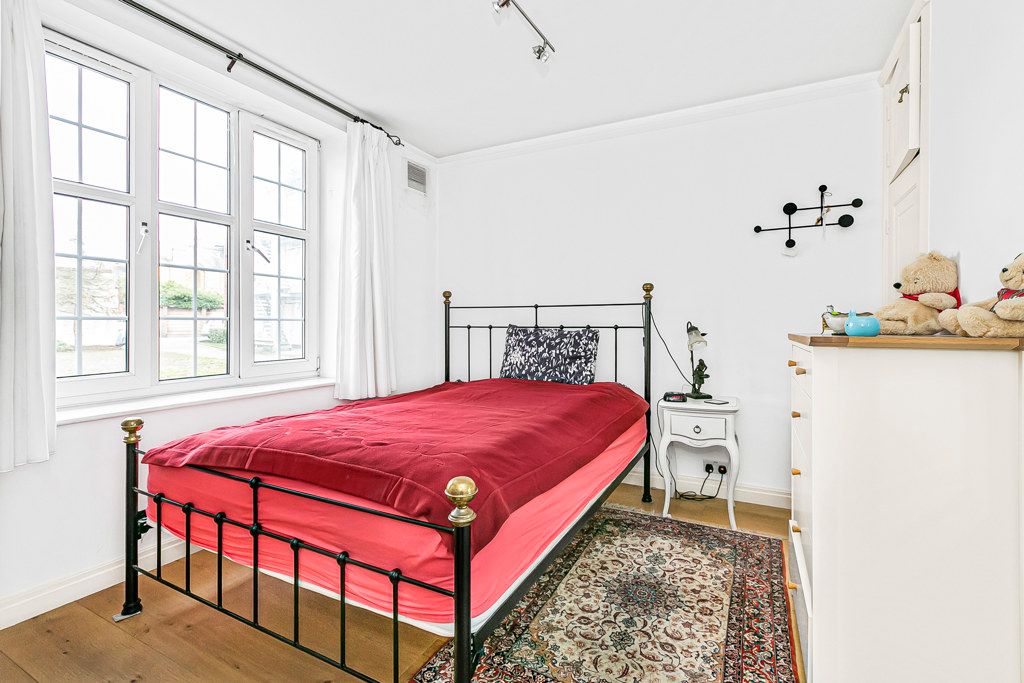 Property photo 3 of 15 Bedroom