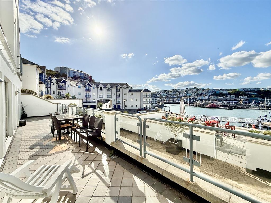 Property photo 3 of 23 Terrace.Jpg