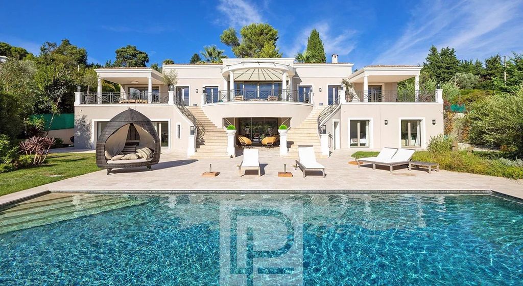 Property photo 1 of 14 Mougins – Exceptional Property With Views Over The Old Village