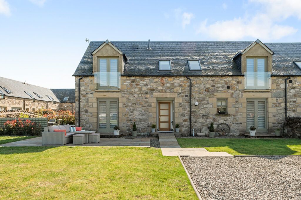 Property photo 1 of 34