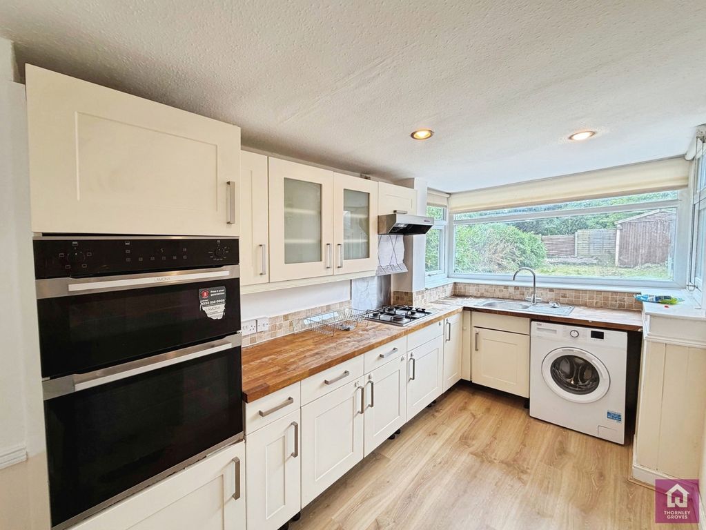 Property photo 2 of 12 Pbox-Img.Jpg