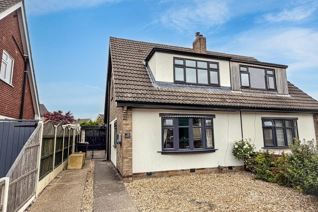 Property photo 1 of 22 5319071
