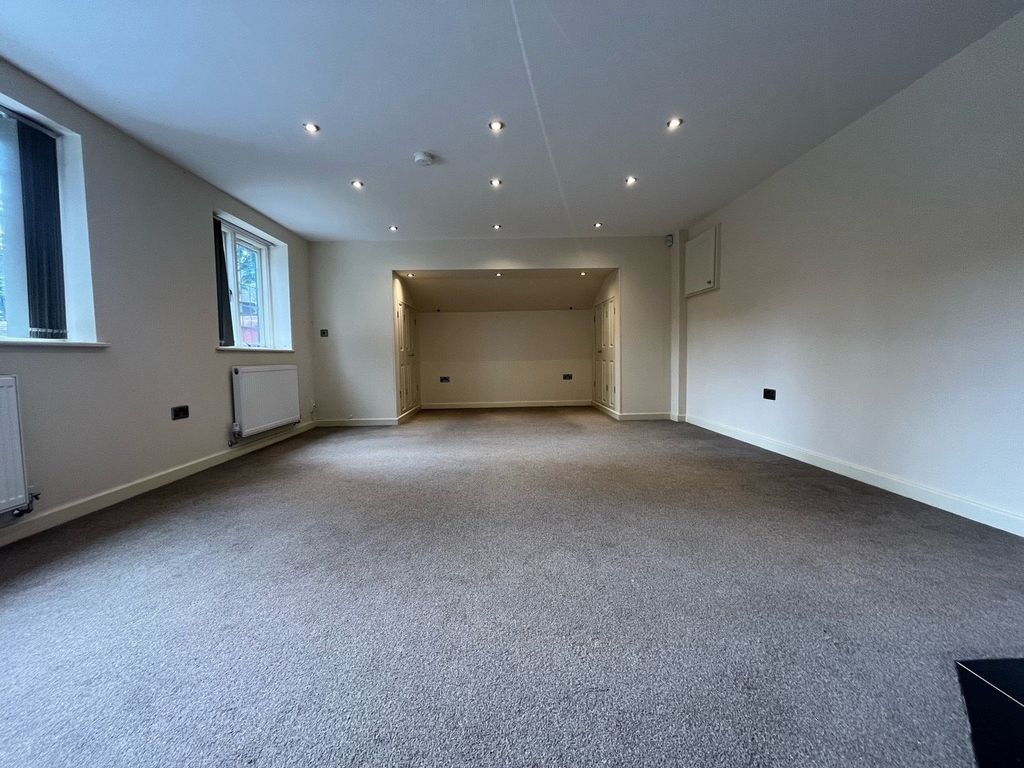 Property photo 3 of 15 Picture No. 22