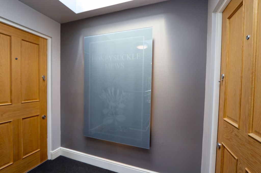 Additional image 13 of 2 bed flat for saleHemnall Street, Epping CM16