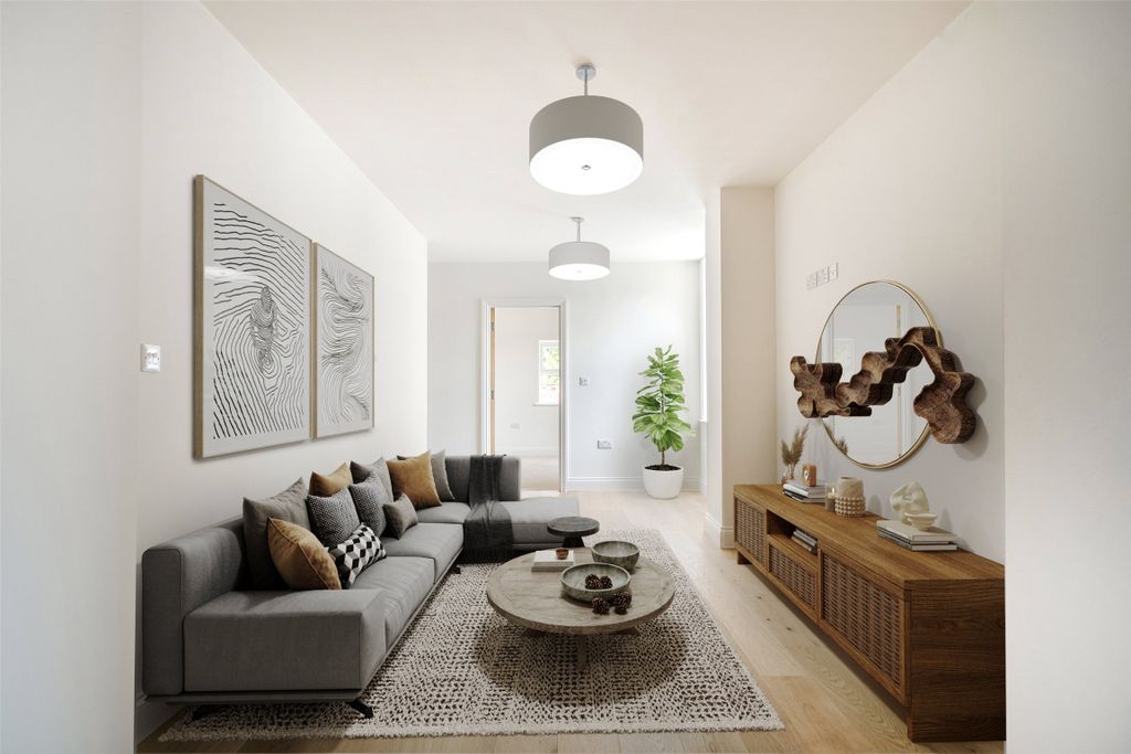 Property photo 1 of 10 Living Space