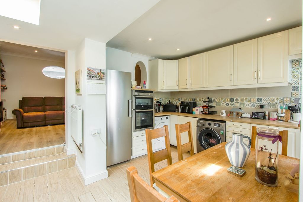 Property photo 2 of 18 Kitchen A