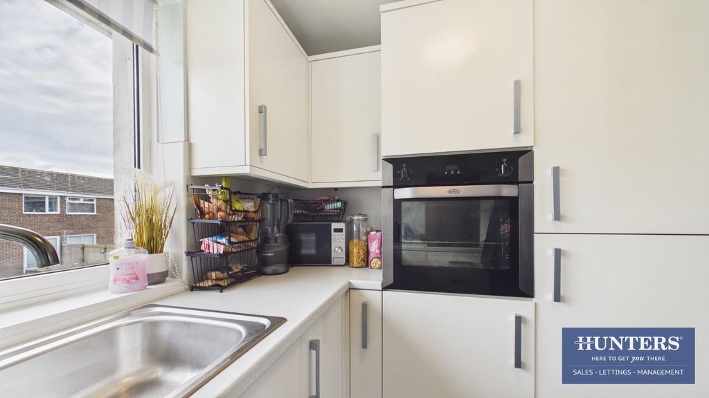 Additional image 8 of 2 bed flat for saleMarbury Close, Moorside, Sunderland SR3