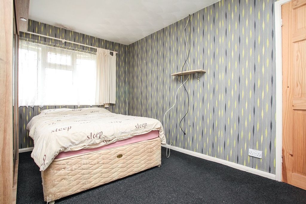 Property photo 2 of 7 Main Page