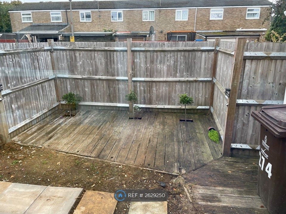Property photo 3 of 35