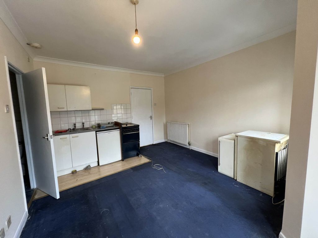 Property photo 2 of 4