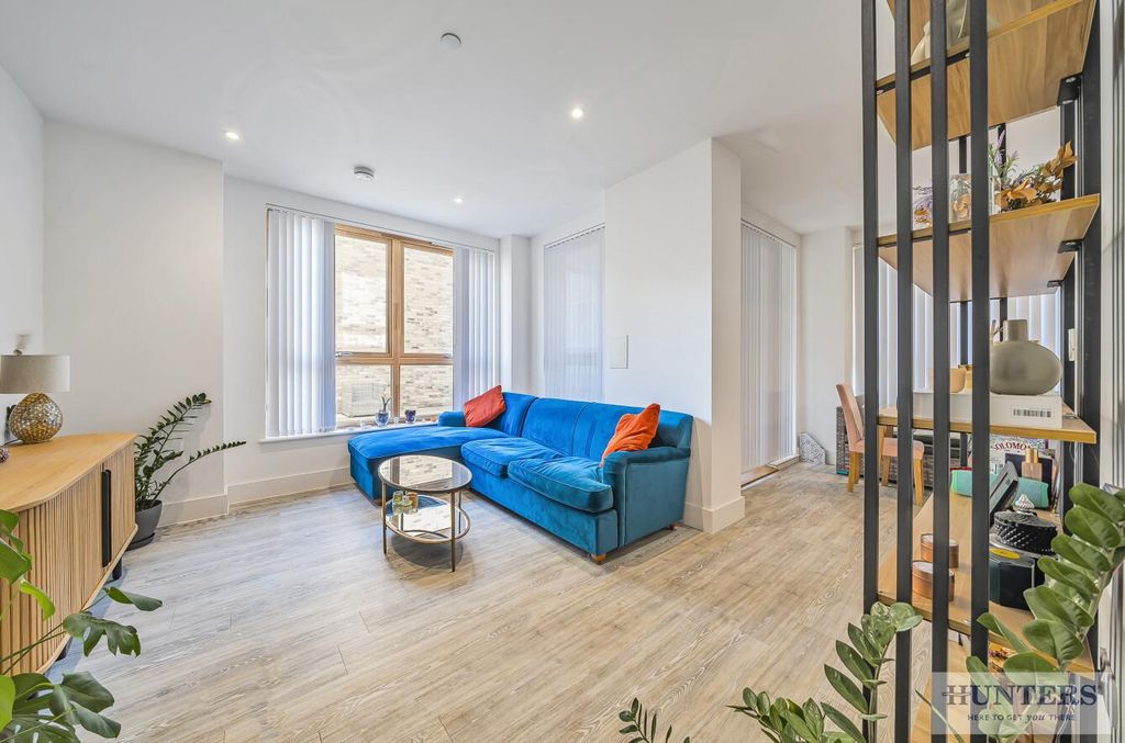 Property photo 1 of 19 dc45F5Be-7ee0-49d4-B667-14B94040B87F.Jpg