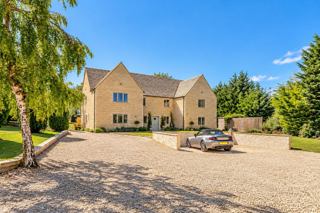Property photo 1 of 19 Picture No. 33