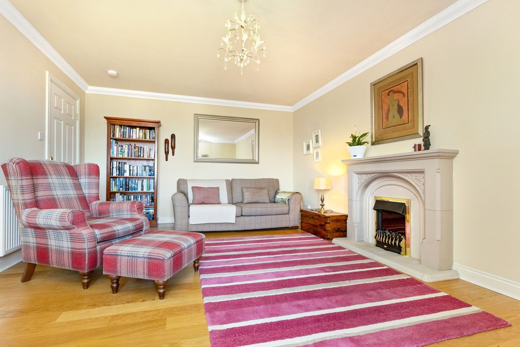 Property photo 3 of 17 Property Image 3