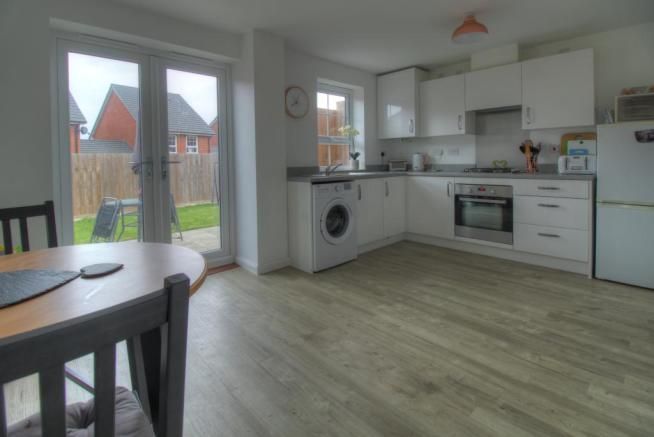 Property photo 2 of 14